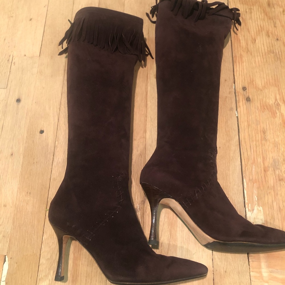 Manolo Blahnik suede brown boots